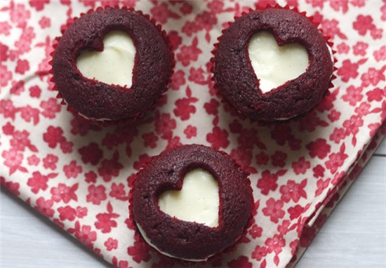 Red velvet heart cupcakes